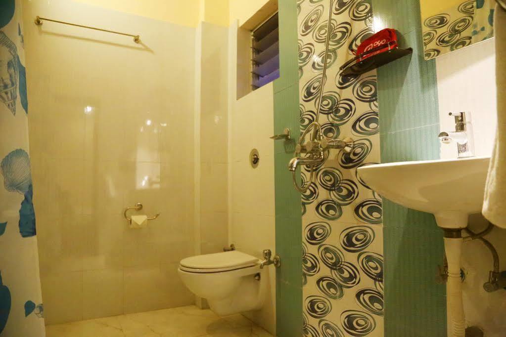 Oyo 460 Hotel Ivory Residency Kolkata Eksteriør bilde