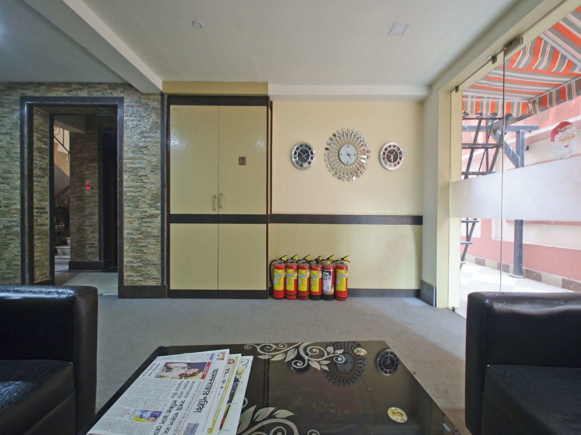Oyo 460 Hotel Ivory Residency Kolkata Eksteriør bilde