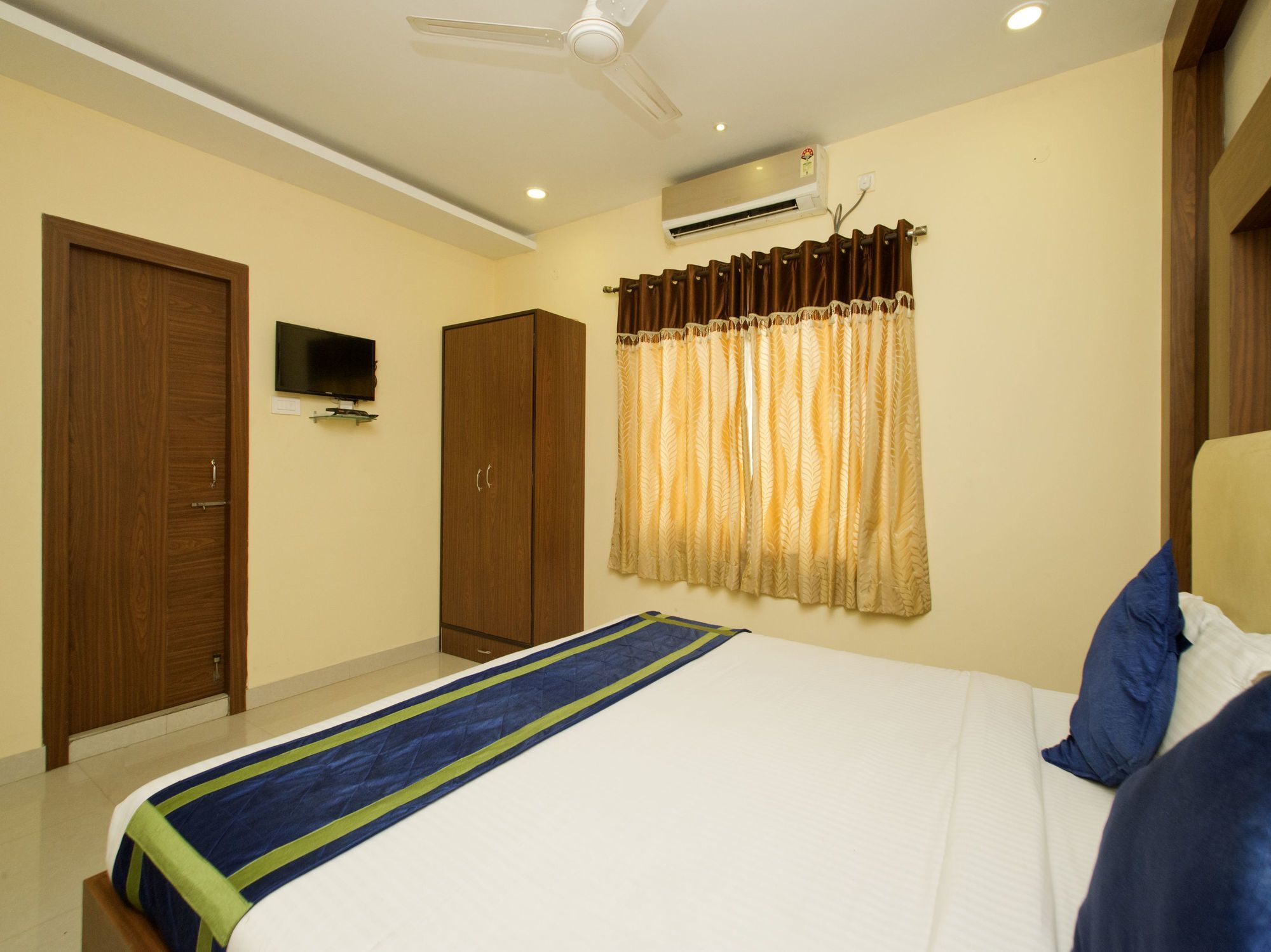 Oyo 460 Hotel Ivory Residency Kolkata Eksteriør bilde